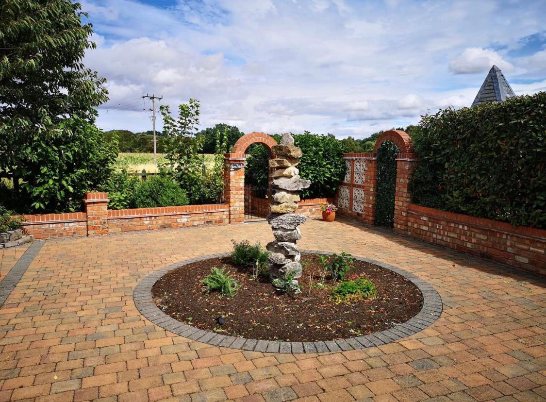 Retreat Little House With Private Hot Tub Lincoln