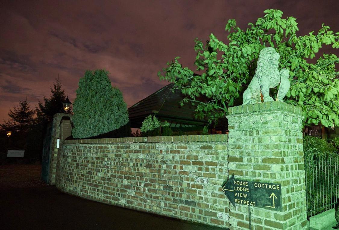 Retreat Little House With Private Hot Tub Holiday home Lincoln
