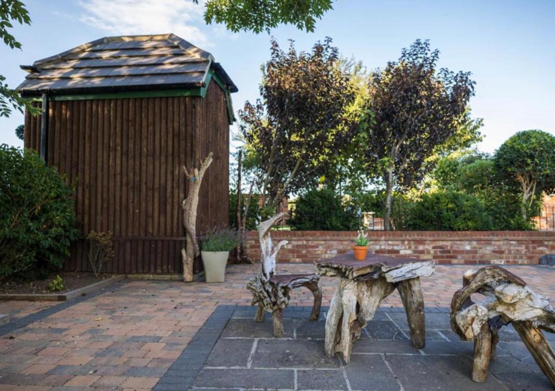 Holiday home Retreat Little House With Private Hot Tub