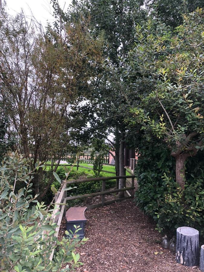 Retreat Little House With Private Hot Tub Lincoln
